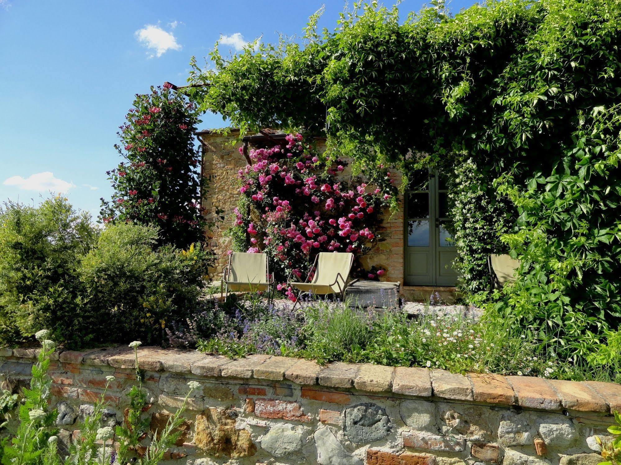 Follonico 4-Suite B&B Torrita di Siena Exterior photo